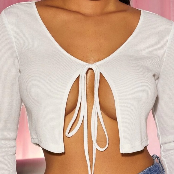 SHEIN Tops - Medium white rib knit SHEIN top